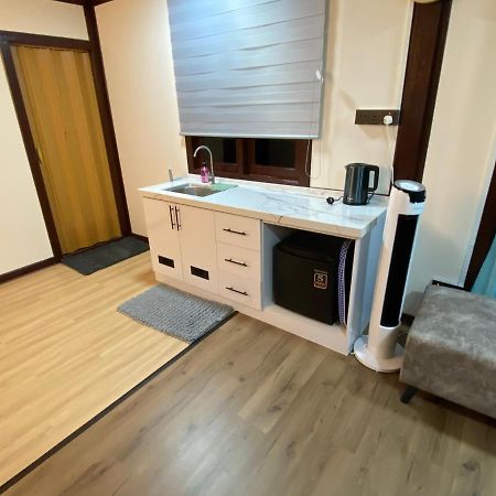 קמפונג פנריק Tts Staycation Chalet מראה חיצוני תמונה