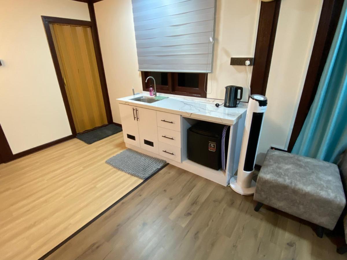 קמפונג פנריק Tts Staycation Chalet מראה חיצוני תמונה